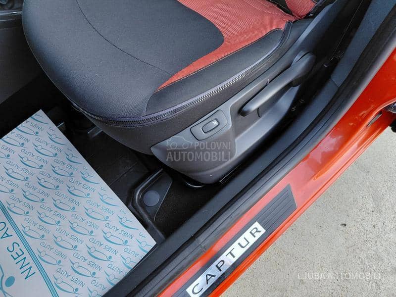 Renault Captur 0.9 TCE INTENSE