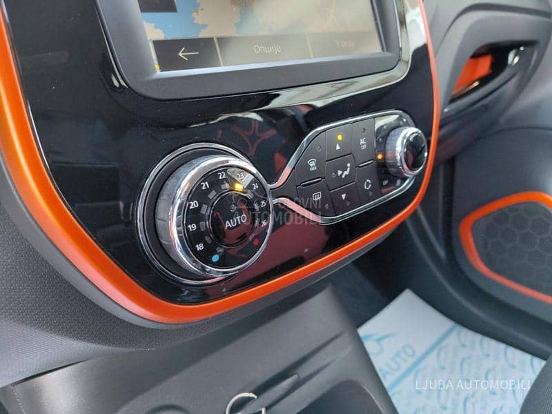 Renault Captur 0.9 TCE INTENSE