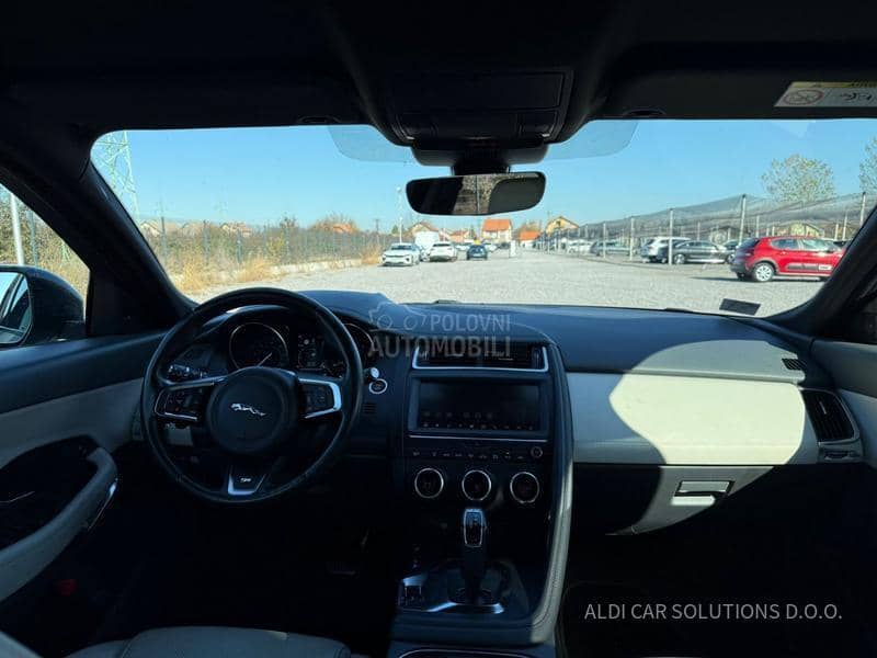 Jaguar E-Pace AWD R DYNAMIC