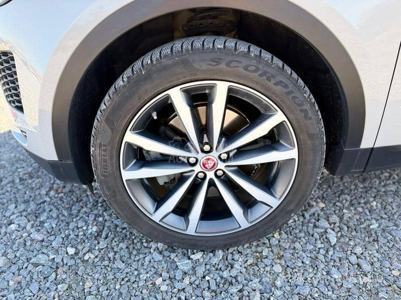 Jaguar E-Pace AWD R DYNAMIC
