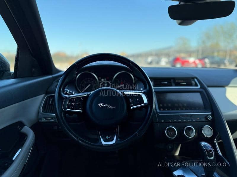 Jaguar E-Pace AWD R DYNAMIC