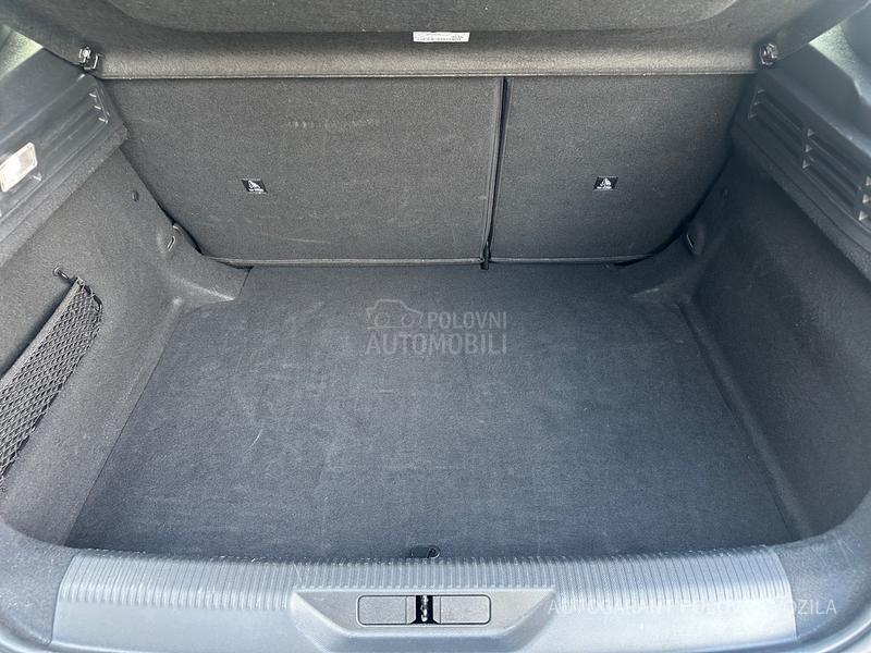 Peugeot 308 1.5 HDI STYLE