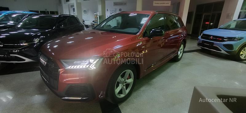 Audi Q7 
