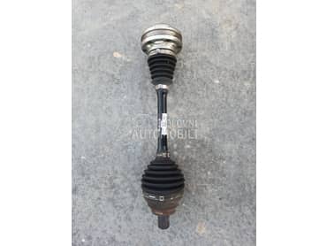 poluosovina za Audi Q3