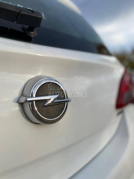 Opel Corsa E 
