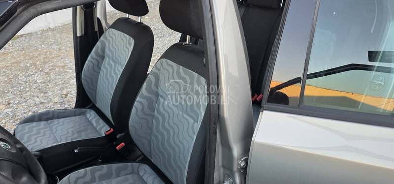 Škoda Fabia 1.6b t.o.p