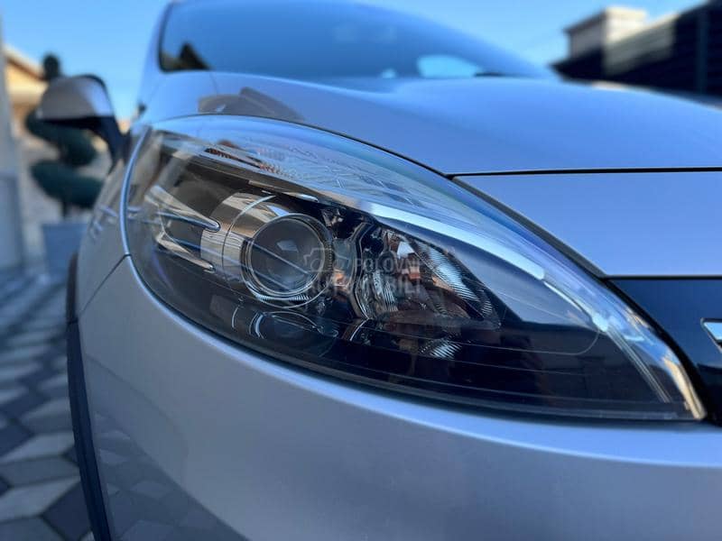 Renault Scenic 1.5dci CROSS X-MOD