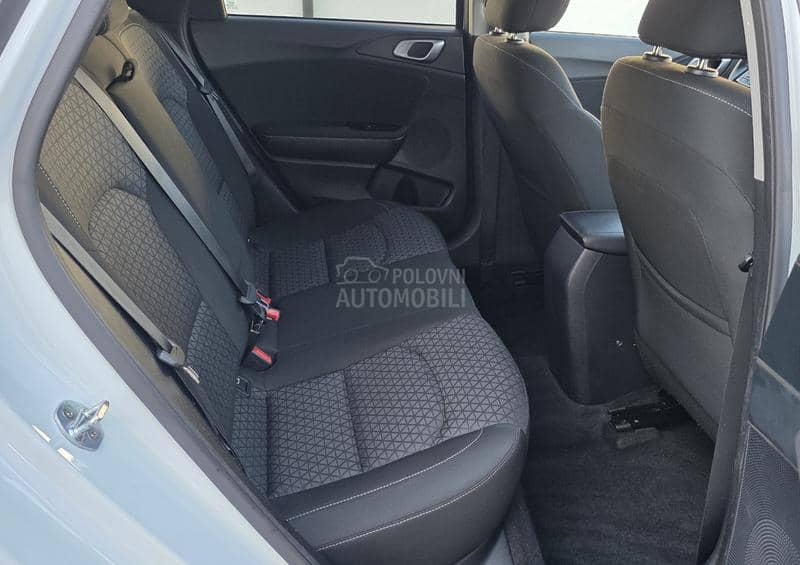Kia cee`d sw 1,6 CRDI ACTIVE