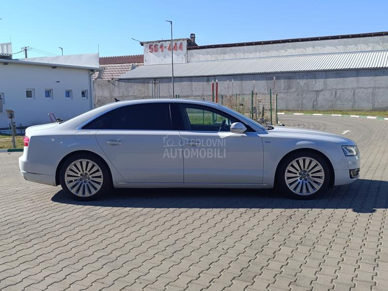 Audi A8 3.0 tdi LONG 4x4