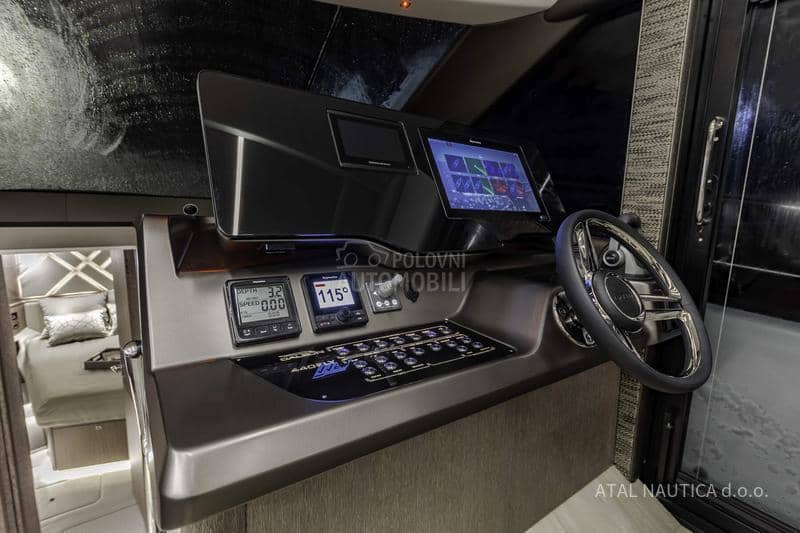 Galeon 440 Fly/ 450 HTC