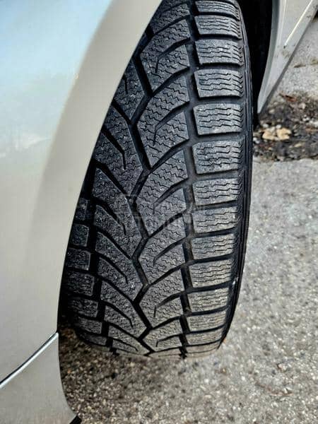 Volkswagen Passat B6 2.0 TDI LUTKICAA