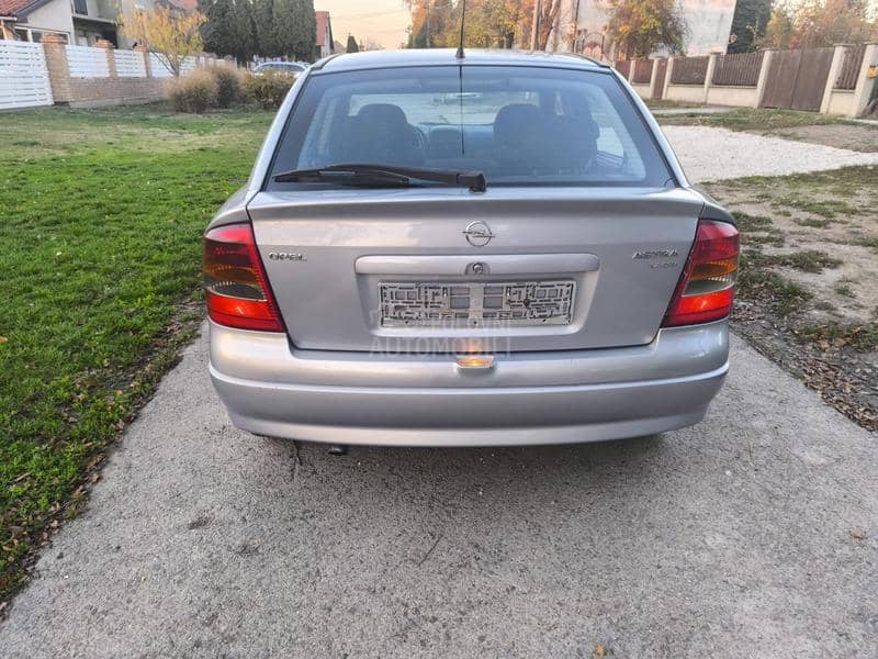 Opel Astra G 