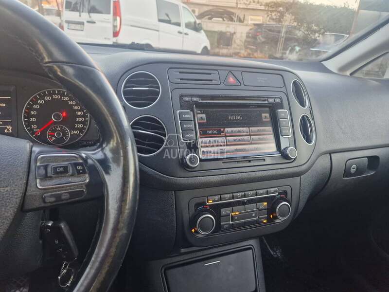 Volkswagen Golf Plus 1.6TDI CONFORTLINE