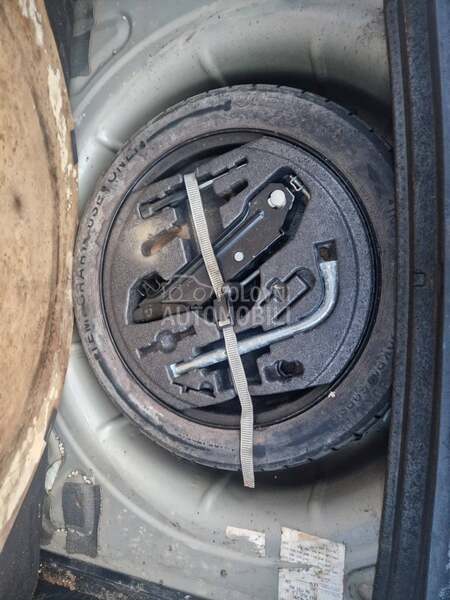 Volkswagen Golf Plus 1.6TDI CONFORTLINE