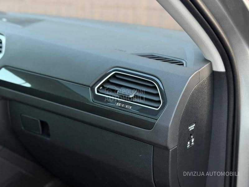 Volkswagen Tiguan Pano/Dsg/4x4/360kam
