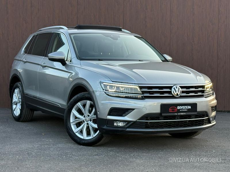 Volkswagen Tiguan Pano/Dsg/4x4/360kam
