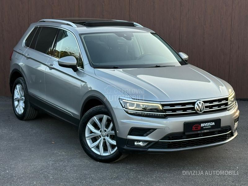 Volkswagen Tiguan Pano/Dsg/4x4/360kam