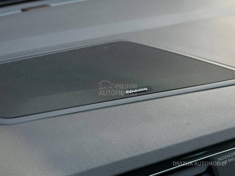 Volkswagen Tiguan Pano/Dsg/4x4/360kam