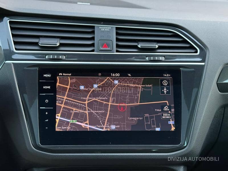 Volkswagen Tiguan Pano/Dsg/4x4/360kam