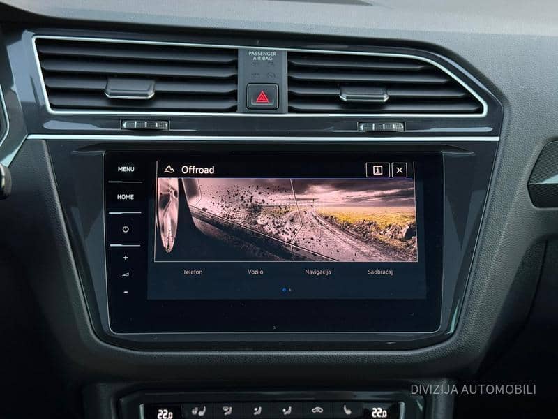 Volkswagen Tiguan Pano/Dsg/4x4/360kam