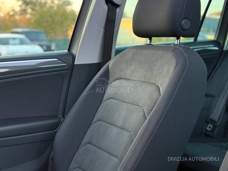 Volkswagen Tiguan Pano/Dsg/4x4/360kam