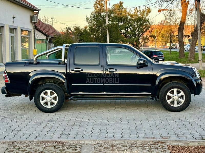 Isuzu D-Max 3.0 163k.s. TERETNO