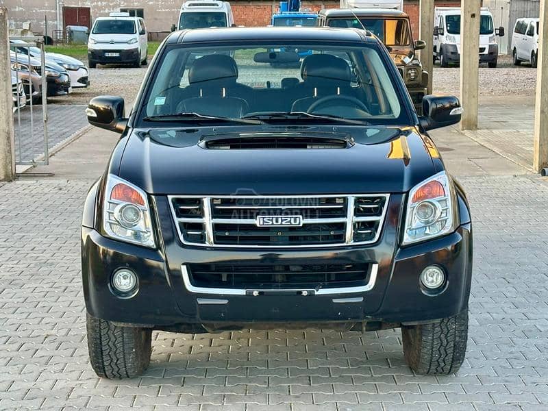 Isuzu D-Max 3.0 163k.s. TERETNO