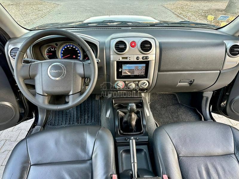 Isuzu D-Max 3.0 163k.s. TERETNO