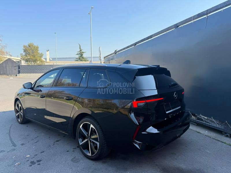 Opel Astra L Sports TOURER