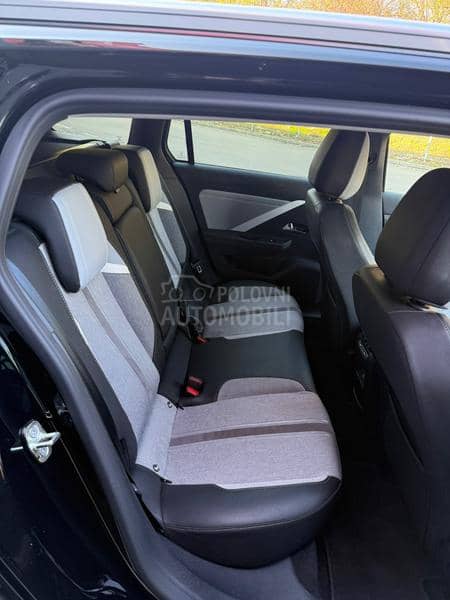 Opel Astra L Sports TOURER