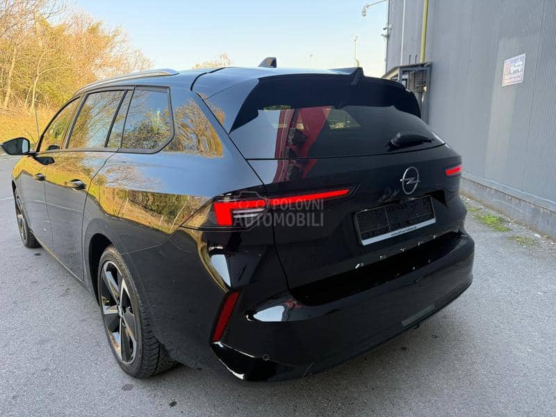 Opel Astra L Sports TOURER