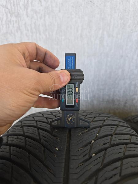 Michelin 235/50 R19 Zimska