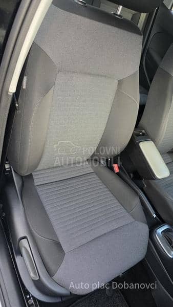 Volkswagen Polo 1.4 b DSG