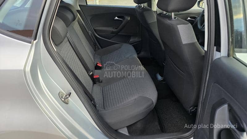 Volkswagen Polo 1.4 b DSG
