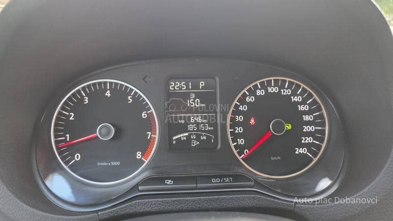 Volkswagen Polo 1.4 b DSG