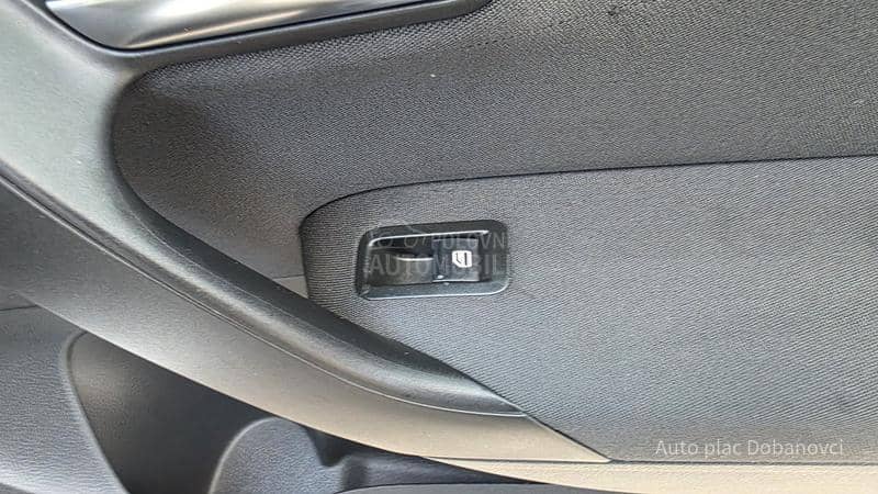 Volkswagen Polo 1.4 b DSG