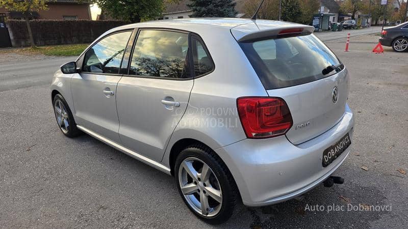 Volkswagen Polo 1.4 b DSG