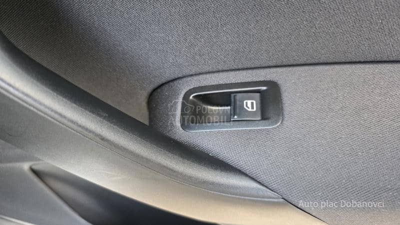 Volkswagen Polo 1.4 b DSG