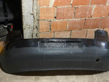 Zadnji branik za Volkswagen Golf 5