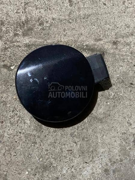 Poklopac rezervoara