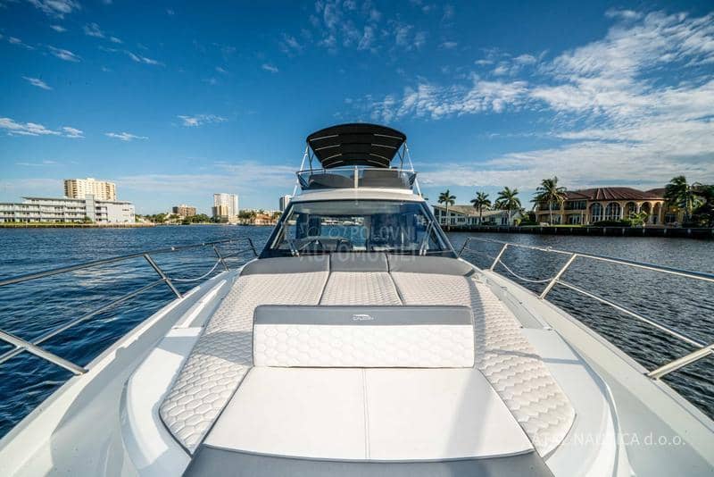 Galeon 400 FLY / 410 HTC