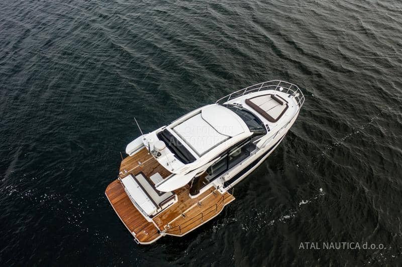 Galeon 400 FLY / 410 HTC