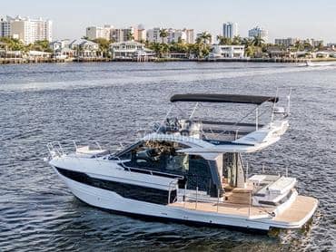 Galeon 400 FLY / 410 HTC