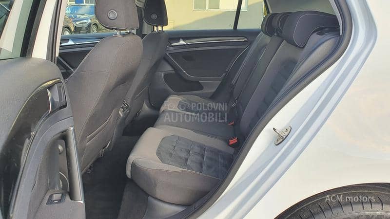 Volkswagen Golf 7 TGI HIGHLINE