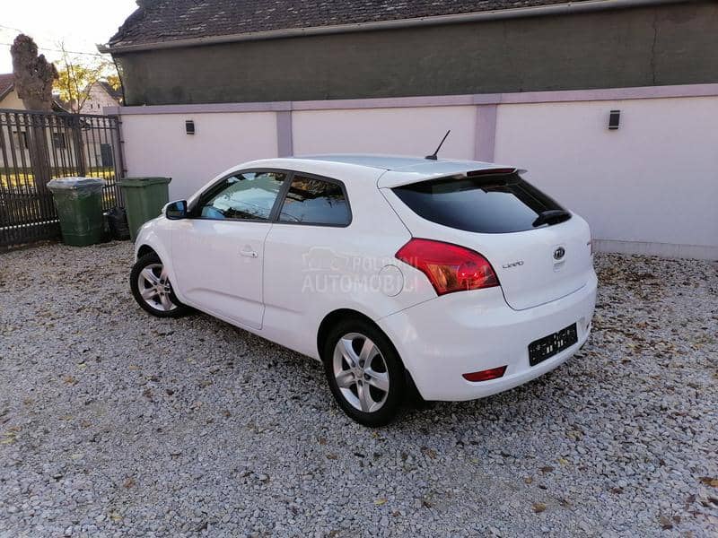 Kia cee`d 1.6 crdi