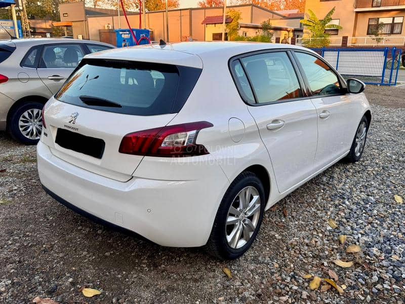 Peugeot 308 1.2