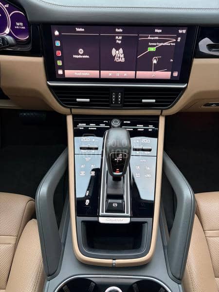 Porsche Cayenne COUPE