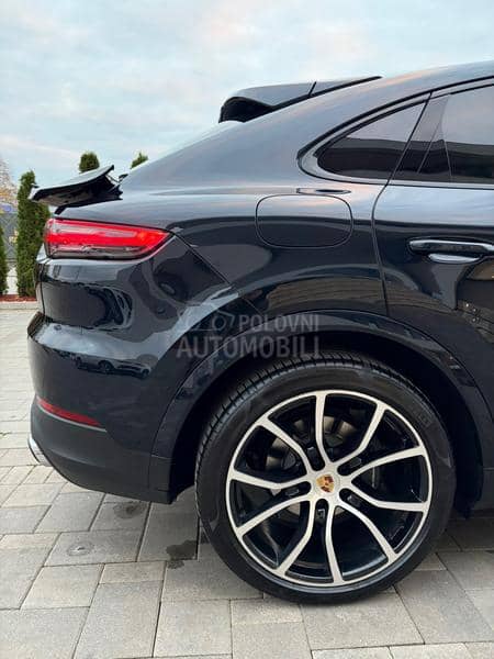 Porsche Cayenne COUPE