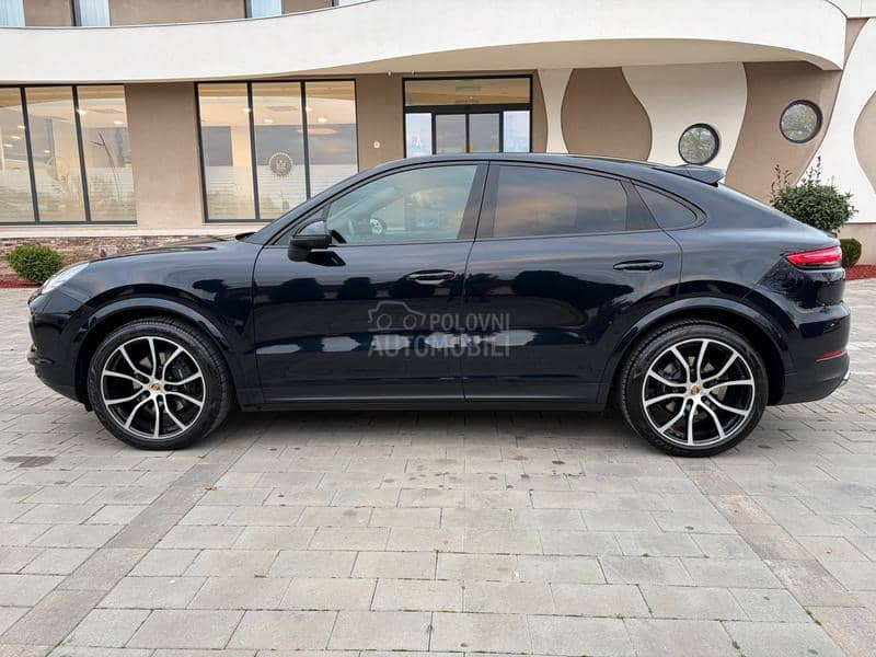 Porsche Cayenne COUPE