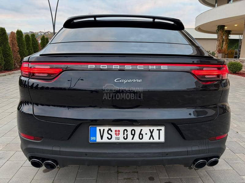 Porsche Cayenne COUPE